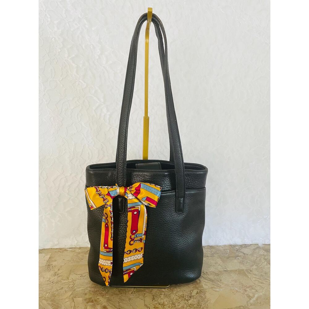 Vintage COACH Sonoma
Leather Bag Black Pebble Shoulder Purse G9P-6810 Pocket